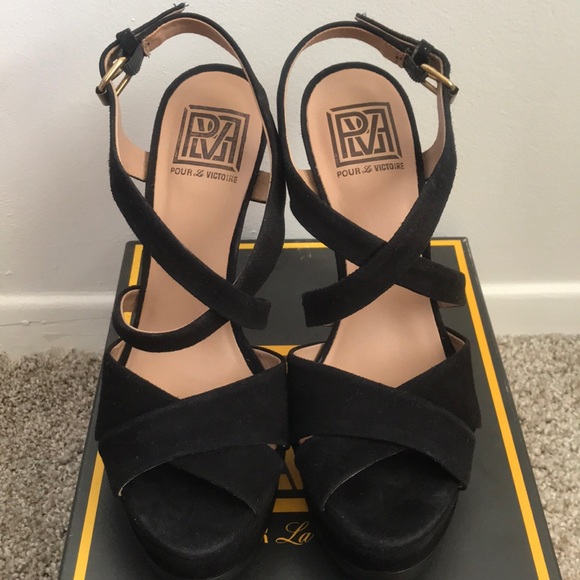 Pour La Victoire suede heeled sandals - size 8M - Picture 2 of 6